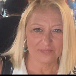 Elif Ö. profil fotoğrafı