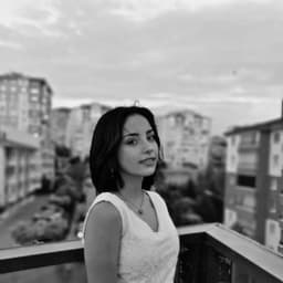Elif Ç. profil fotoğrafı