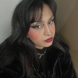 Elif Y. profil fotoğrafı