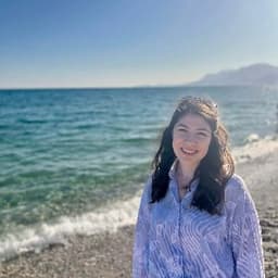 Emine G. profil fotoğrafı
