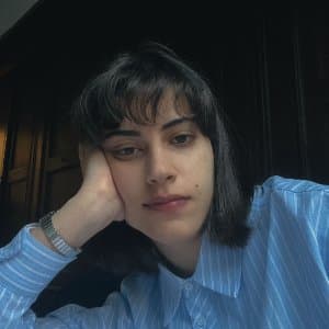 Emine İ. profil fotoğrafı