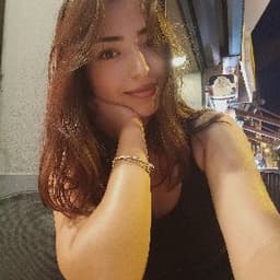 Emine P. profil fotoğrafı