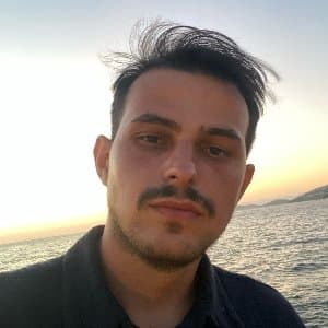 Emirhan U. profil fotoğrafı