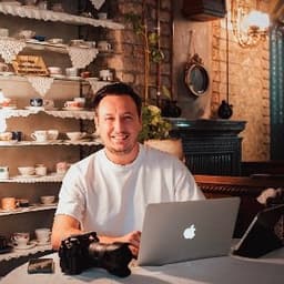 Emrah Ç. profil fotoğrafı