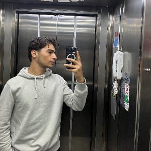 Emre A. profil fotoğrafı