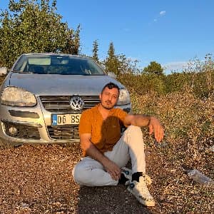 Enis Ç. profil fotoğrafı
