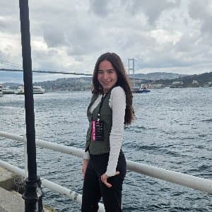 Esin K. profil fotoğrafı