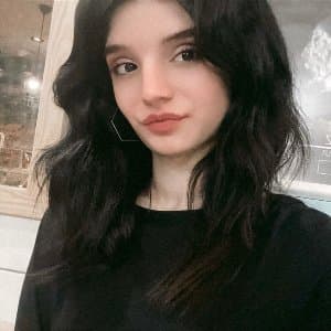 Esma Y. profil fotoğrafı