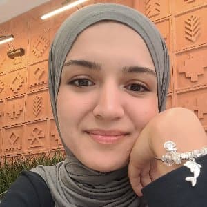 Esma Y. profil fotoğrafı