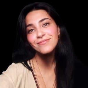 Esra Ö. profil fotoğrafı