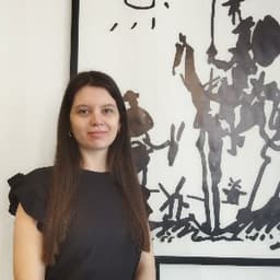 Esra M. profil fotoğrafı