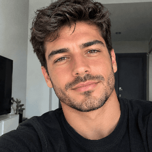 Hayri A. profil fotoğrafı