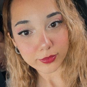 Hazal Ö. profil fotoğrafı