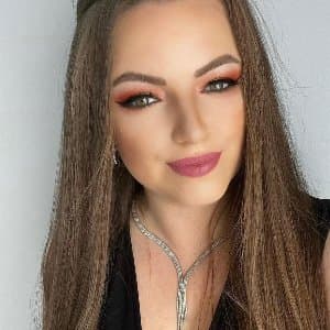 Hülya C. profil fotoğrafı