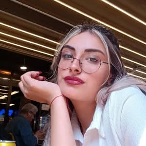 Hüsna B. profil fotoğrafı