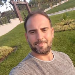 Hüsnü U. profil fotoğrafı