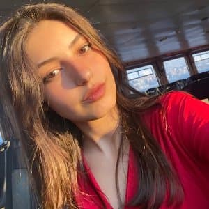 İlayda Ö. profil fotoğrafı