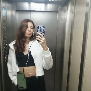İlayda A. profil fotoğrafı
