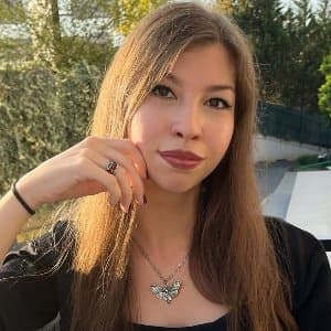 İlayda K. profil fotoğrafı