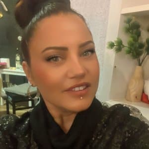 İlknur S. profil fotoğrafı