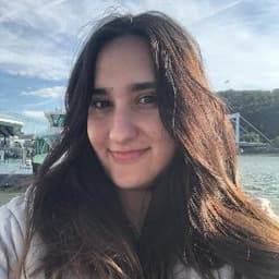 İrem Ç. profil fotoğrafı