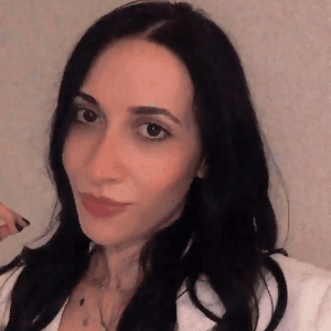 Irem C. profil fotoğrafı
