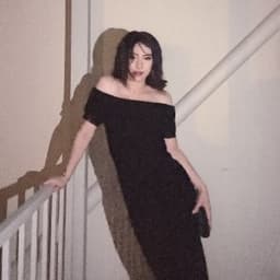İrem K. profil fotoğrafı