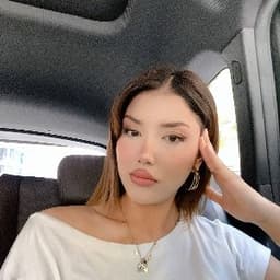 İrem Ö. profil fotoğrafı