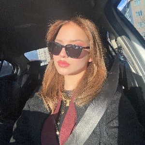 İrem Y. profil fotoğrafı