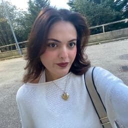 İremsu A. profil fotoğrafı