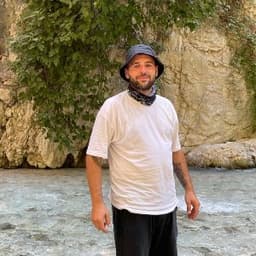 İslam K. profil fotoğrafı