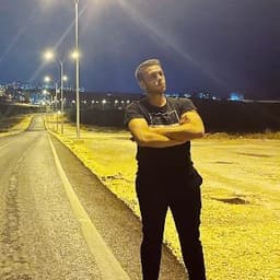 Mavi O. profil fotoğrafı