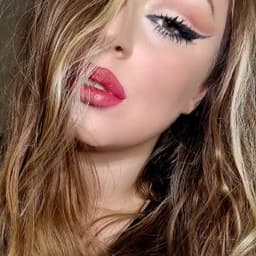 Miray A. profil fotoğrafı