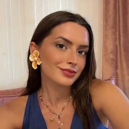 Mısra B. profil fotoğrafı