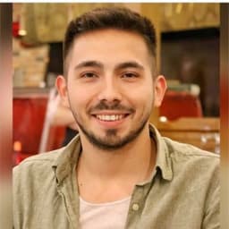 Mücahit Ç. profil fotoğrafı