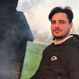 Murat Ö. profil fotoğrafı