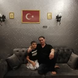 Mus'ab E. profil fotoğrafı