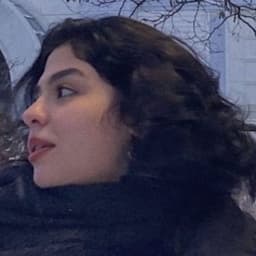Naciye S. profil fotoğrafı