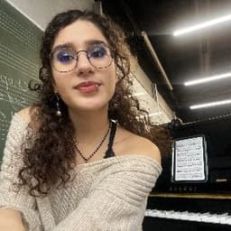 Nehir K. profil fotoğrafı