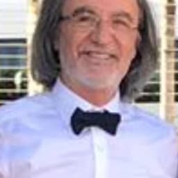 Nejat İ. profil fotoğrafı