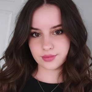 Neslişah C. profil fotoğrafı