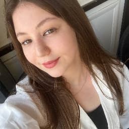 Nil Ö. profil fotoğrafı