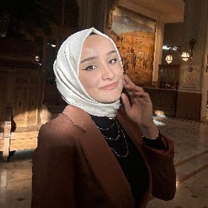 Nisanur E. profil fotoğrafı