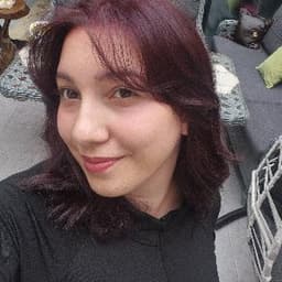 Nisanur U. profil fotoğrafı