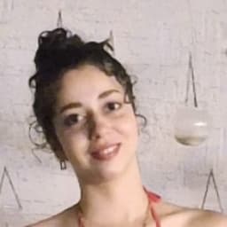 Nur Y. profil fotoğrafı