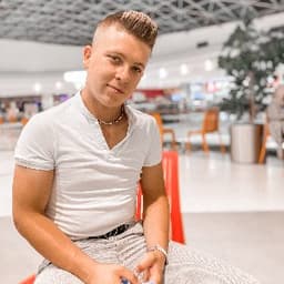 Onur E. profil fotoğrafı