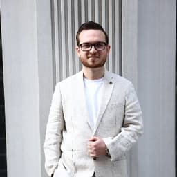 Onur Y. profil fotoğrafı