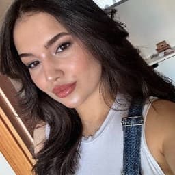Özge D. profil fotoğrafı