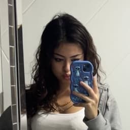 Özge Ö. profil fotoğrafı