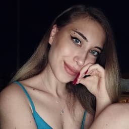 Özge T. profil fotoğrafı